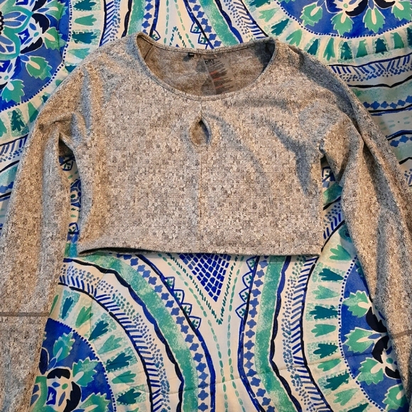 Gymshark Fleur longsleeve crop top
